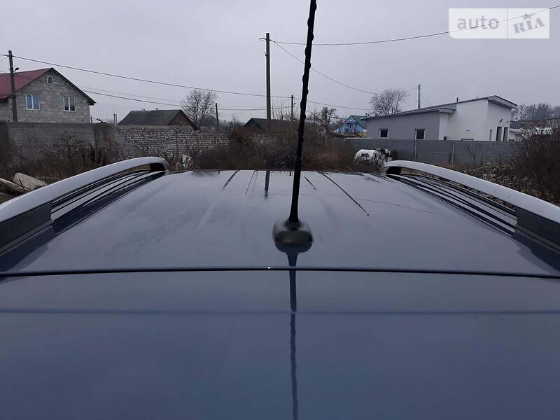 Внедорожник / Кроссовер Toyota RAV4 2014 в Звягеле