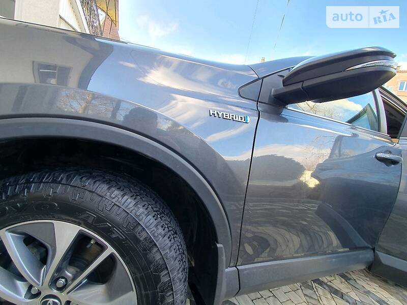 Внедорожник / Кроссовер Toyota RAV4 2017 в Черновцах фото 9 Внедорожник / Кроссовер Toyota RAV4 2017 в Черновцах