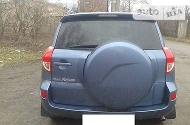 Позашляховик / Кросовер Toyota RAV4 2008 в 