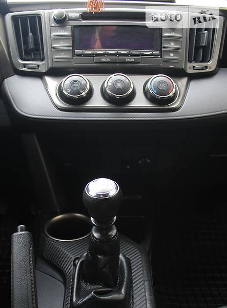 Позашляховик / Кросовер Toyota RAV4 2013 в Шептицькому