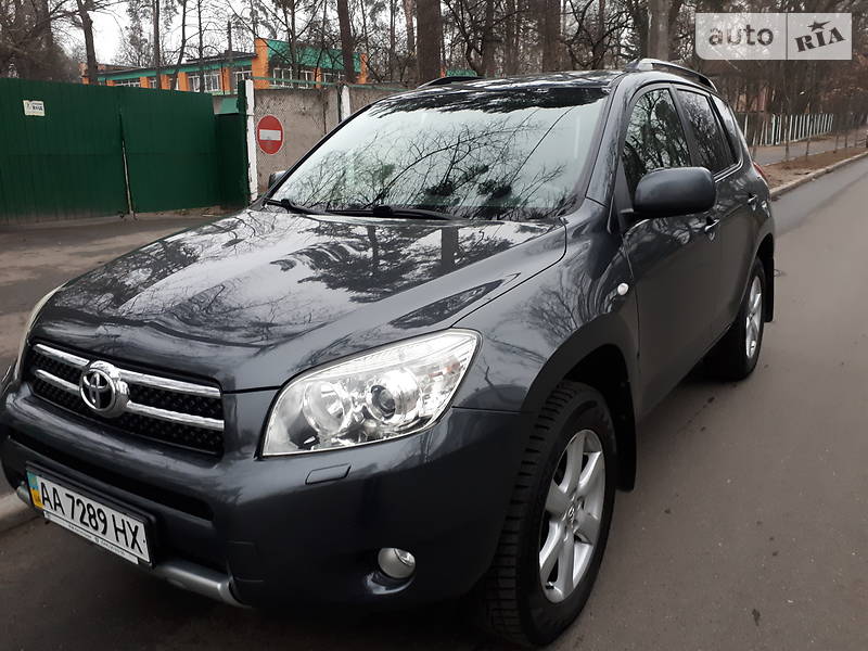 Позашляховик / Кросовер Toyota RAV4 2008 в Києві фото Позашляховик / Кросовер Toyota RAV4 2008 в Києві