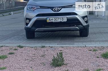 Toyota RAV4 2016