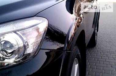 Позашляховик / Кросовер Toyota RAV4 2008 в 