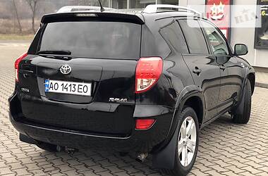 Позашляховик / Кросовер Toyota RAV4 2009 в 
