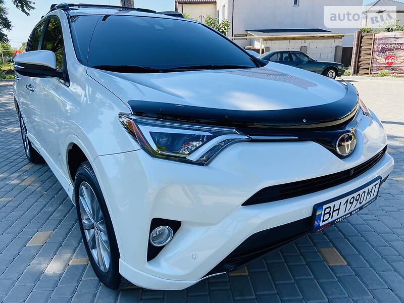 Позашляховик / Кросовер Toyota RAV4 2016 в Одесі