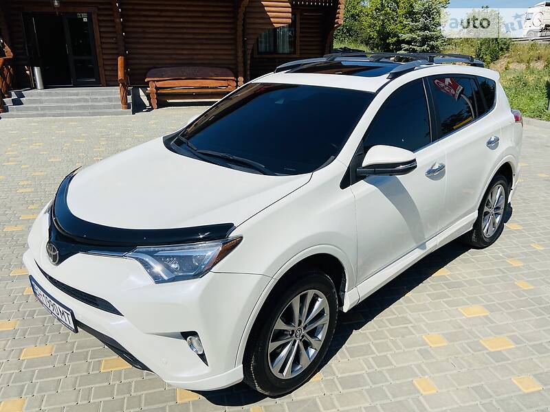 Позашляховик / Кросовер Toyota RAV4 2016 в Одесі
