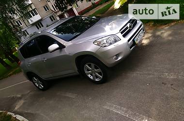 Внедорожник / Кроссовер Toyota RAV4 2008 в Киеве