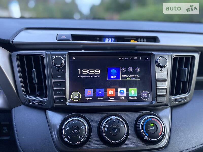 Позашляховик / Кросовер Toyota RAV4 2014 в Малині