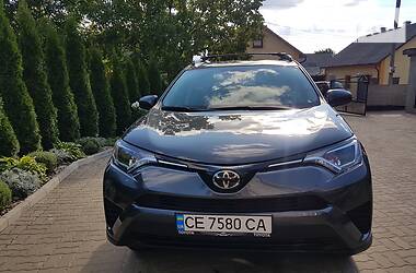 Внедорожник / Кроссовер Toyota RAV4 2018 в Черновцах