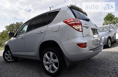 Позашляховик / Кросовер Toyota RAV4 2011 в Дрогобичі