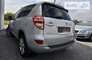 Внедорожник / Кроссовер Toyota RAV4 2011 в Дрогобыче