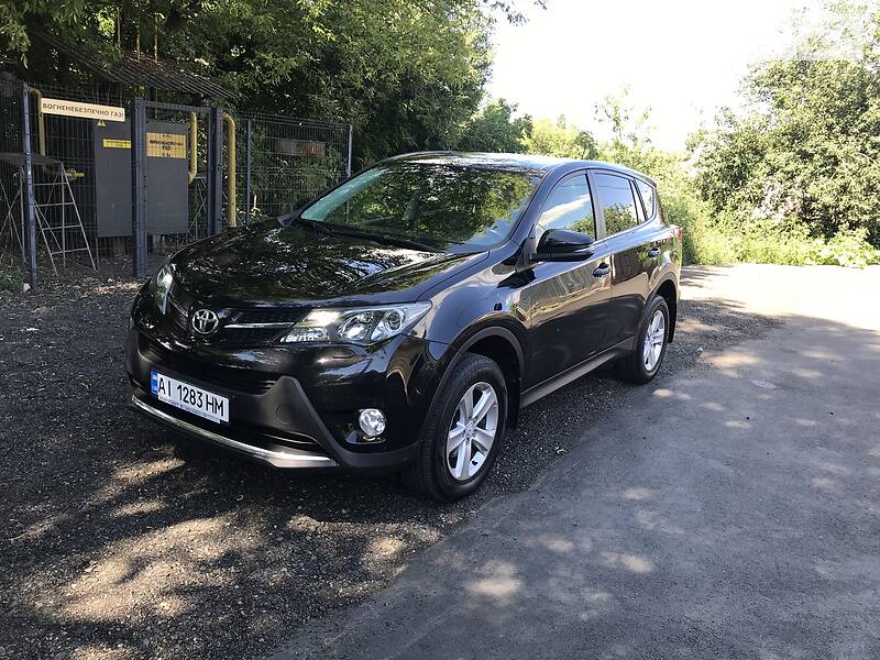Позашляховик / Кросовер Toyota RAV4 2013 в Києві