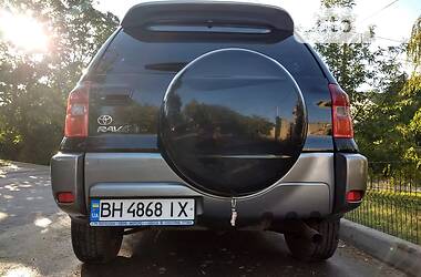 Універсал Toyota RAV4 2002 в 