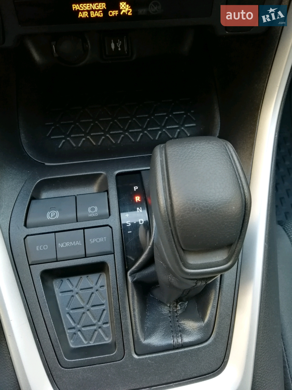 2018 Toyota RAV 4 - мініатюра 3