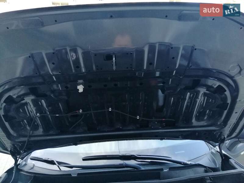 Позашляховик / Кросовер Toyota RAV4 2018 в Одесі