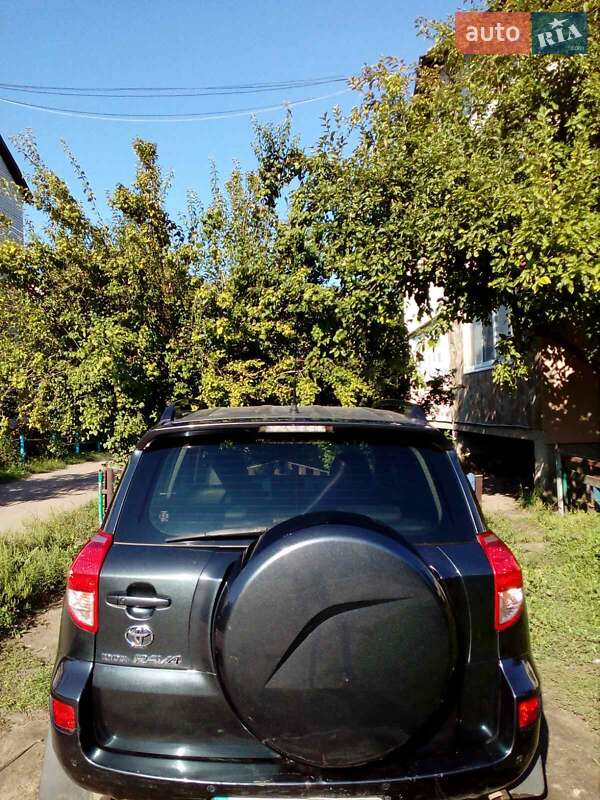 Внедорожник / Кроссовер Toyota RAV4 2007 в Чернигове