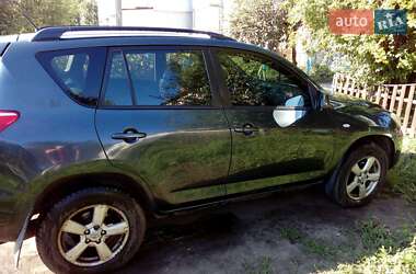 Внедорожник / Кроссовер Toyota RAV4 2007 в Чернигове