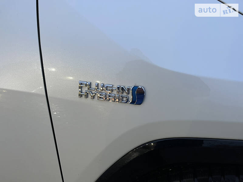 Позашляховик / Кросовер Toyota RAV4 2021 в Києві