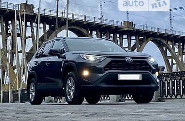 Toyota RAV4 2019