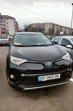 Позашляховик / Кросовер Toyota RAV4 2017 в Харкові