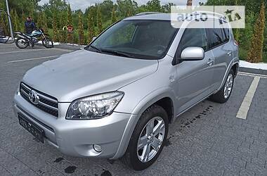 Внедорожник / Кроссовер Toyota RAV4 2006 в Ивано-Франковске