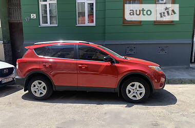 Универсал Toyota RAV4 2015 в Киеве