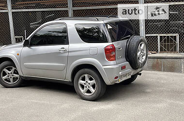 Купе Toyota RAV4 2000 в 