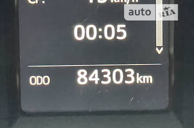 Внедорожник / Кроссовер Toyota RAV4 2016 в Нетешине