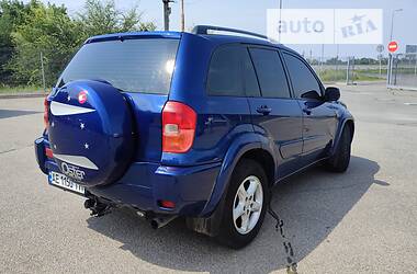 Позашляховик / Кросовер Toyota RAV4 2002 в Дніпрі