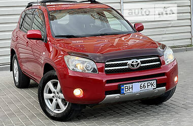 Внедорожник / Кроссовер Toyota RAV4 2008 в 