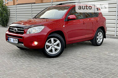 Внедорожник / Кроссовер Toyota RAV4 2008 в 