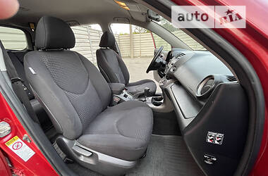 Внедорожник / Кроссовер Toyota RAV4 2008 в 
