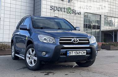 Внедорожник / Кроссовер Toyota RAV4 2008 в Обухове