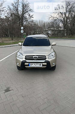 Позашляховик / Кросовер Toyota RAV4 2008 в Запоріжжі