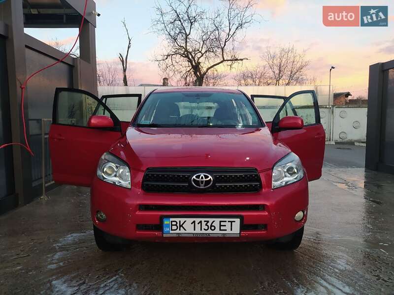 Позашляховик / Кросовер Toyota RAV4 2006 в Рівному фото 2 Позашляховик / Кросовер Toyota RAV4 2006 в Рівному