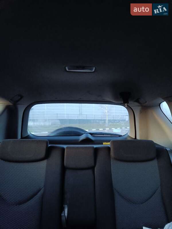 Позашляховик / Кросовер Toyota RAV4 2006 в Рівному фото 36 Позашляховик / Кросовер Toyota RAV4 2006 в Рівному