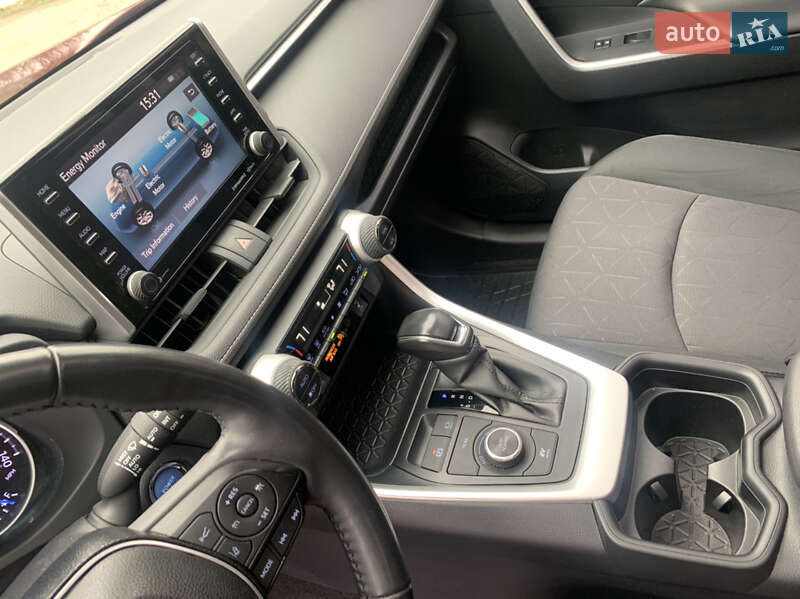 Внедорожник / Кроссовер Toyota RAV4 2019 в Новой Водолаге фото 19 Внедорожник / Кроссовер Toyota RAV4 2019 в Новой Водолаге