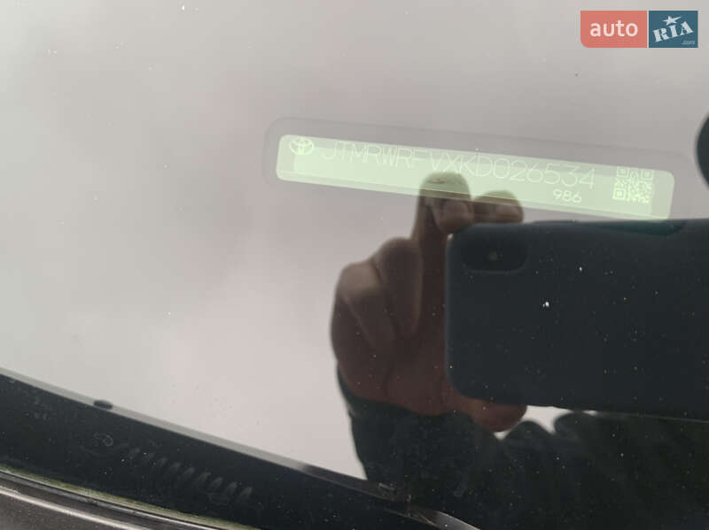 Внедорожник / Кроссовер Toyota RAV4 2019 в Новой Водолаге фото 23 Внедорожник / Кроссовер Toyota RAV4 2019 в Новой Водолаге