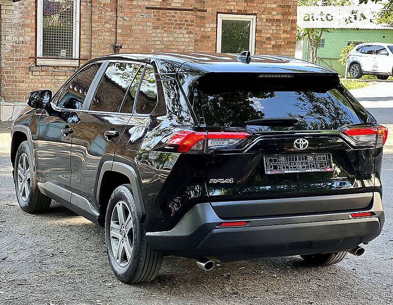 Позашляховик / Кросовер Toyota RAV4 2019 в Києві фото 6 Позашляховик / Кросовер Toyota RAV4 2019 в Києві