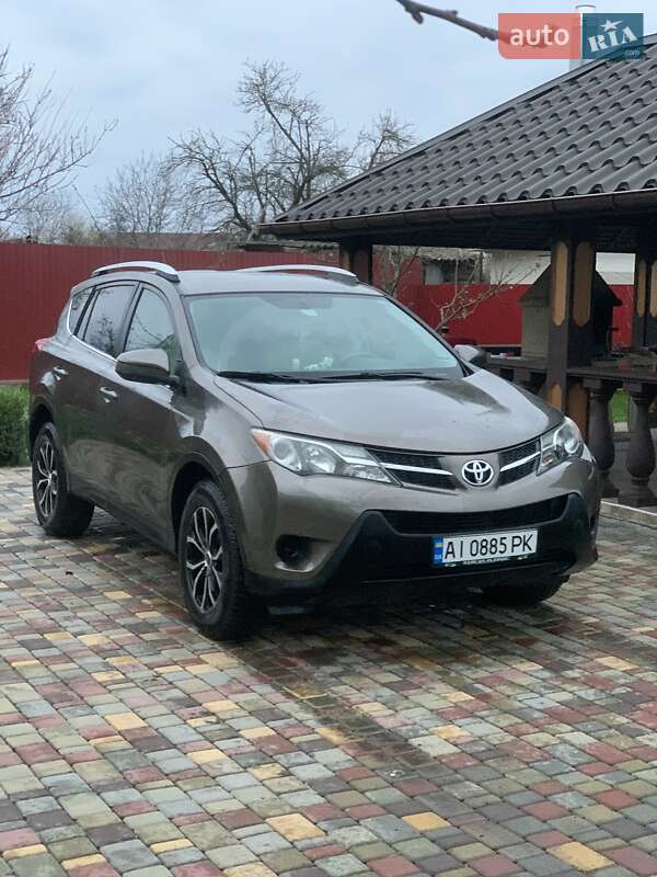 Toyota RAV4 2014