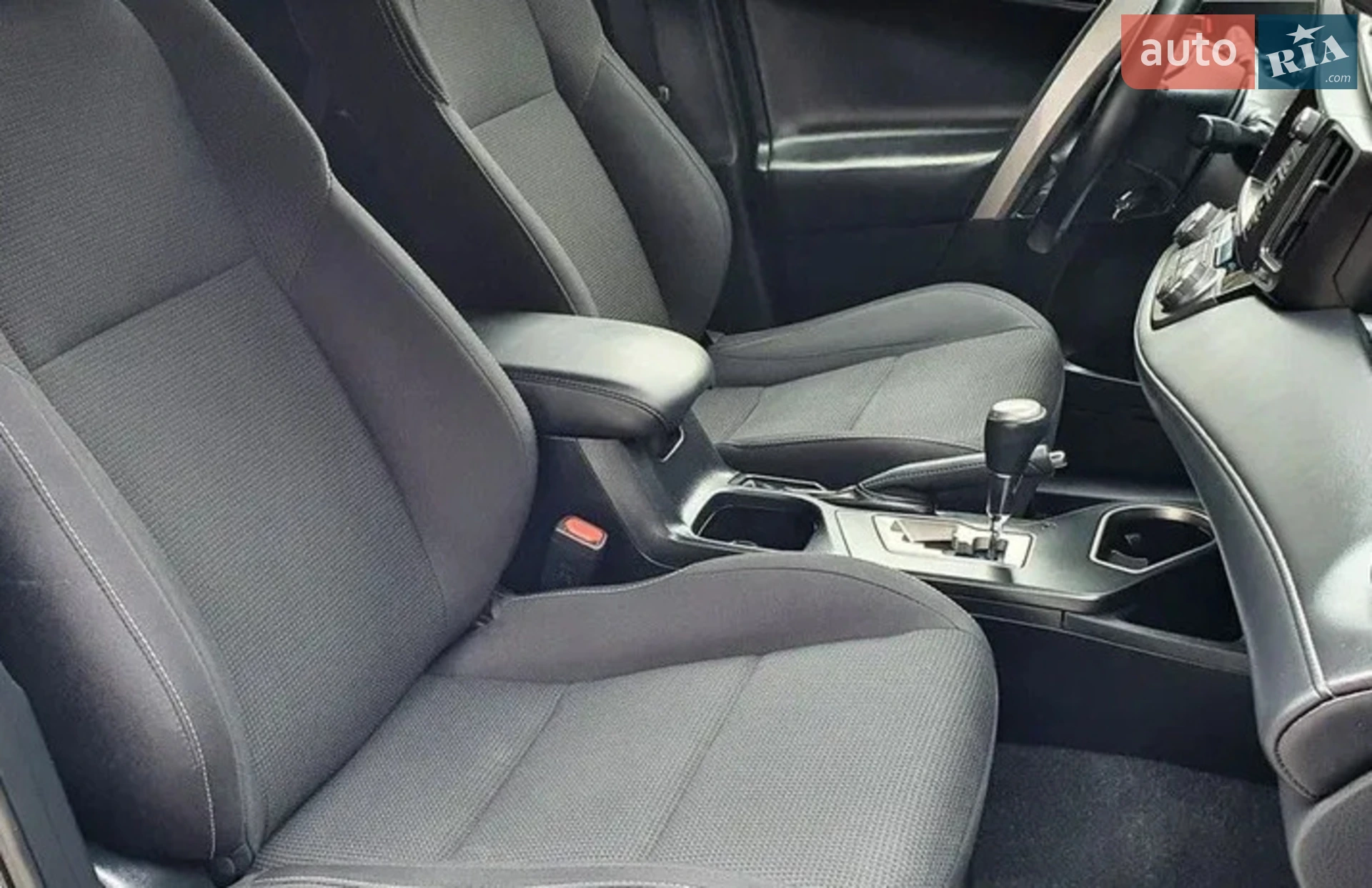 2018 Toyota RAV 4 - мініатюра 6