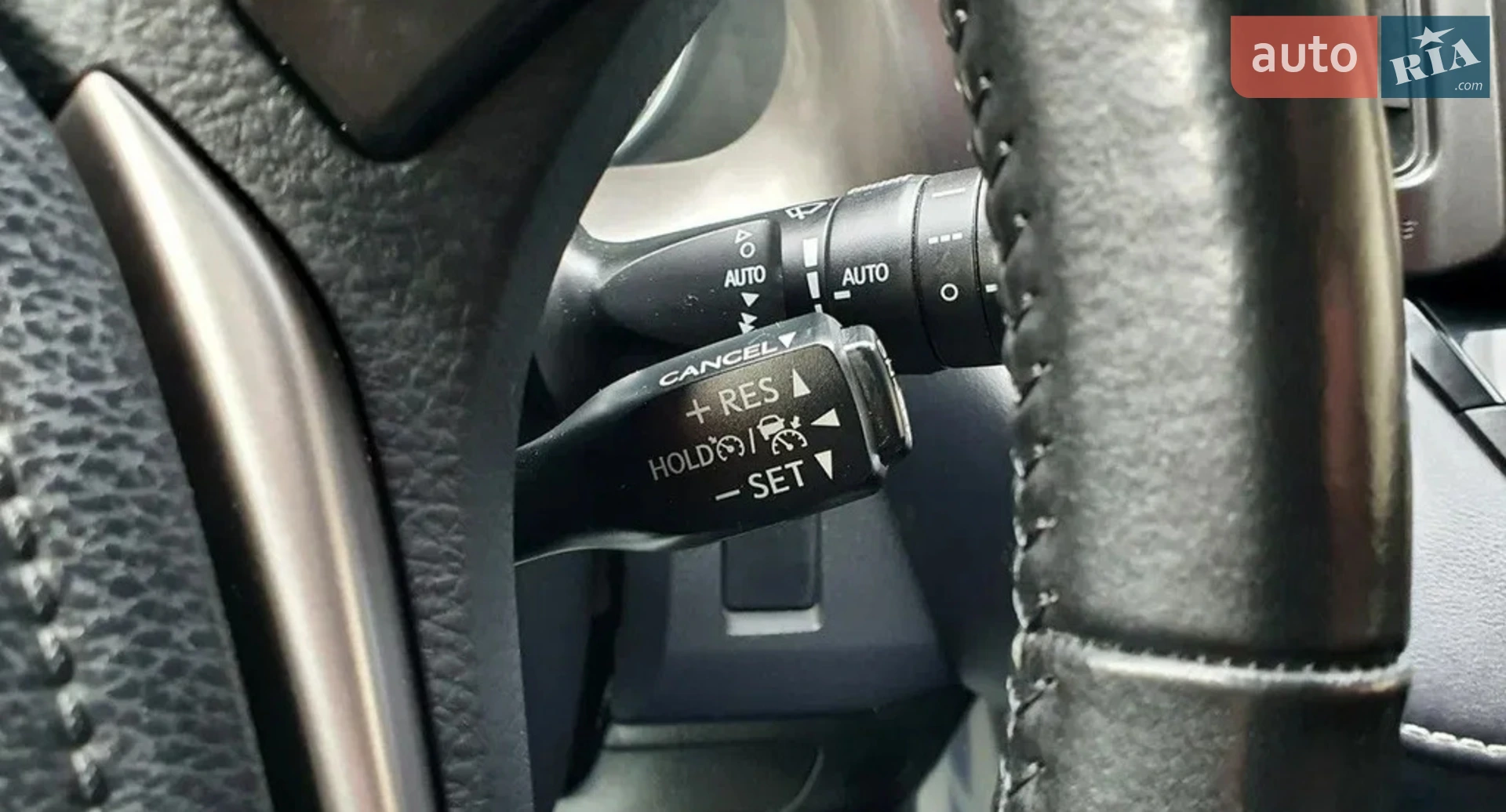 2018 Toyota RAV 4 - мініатюра 7