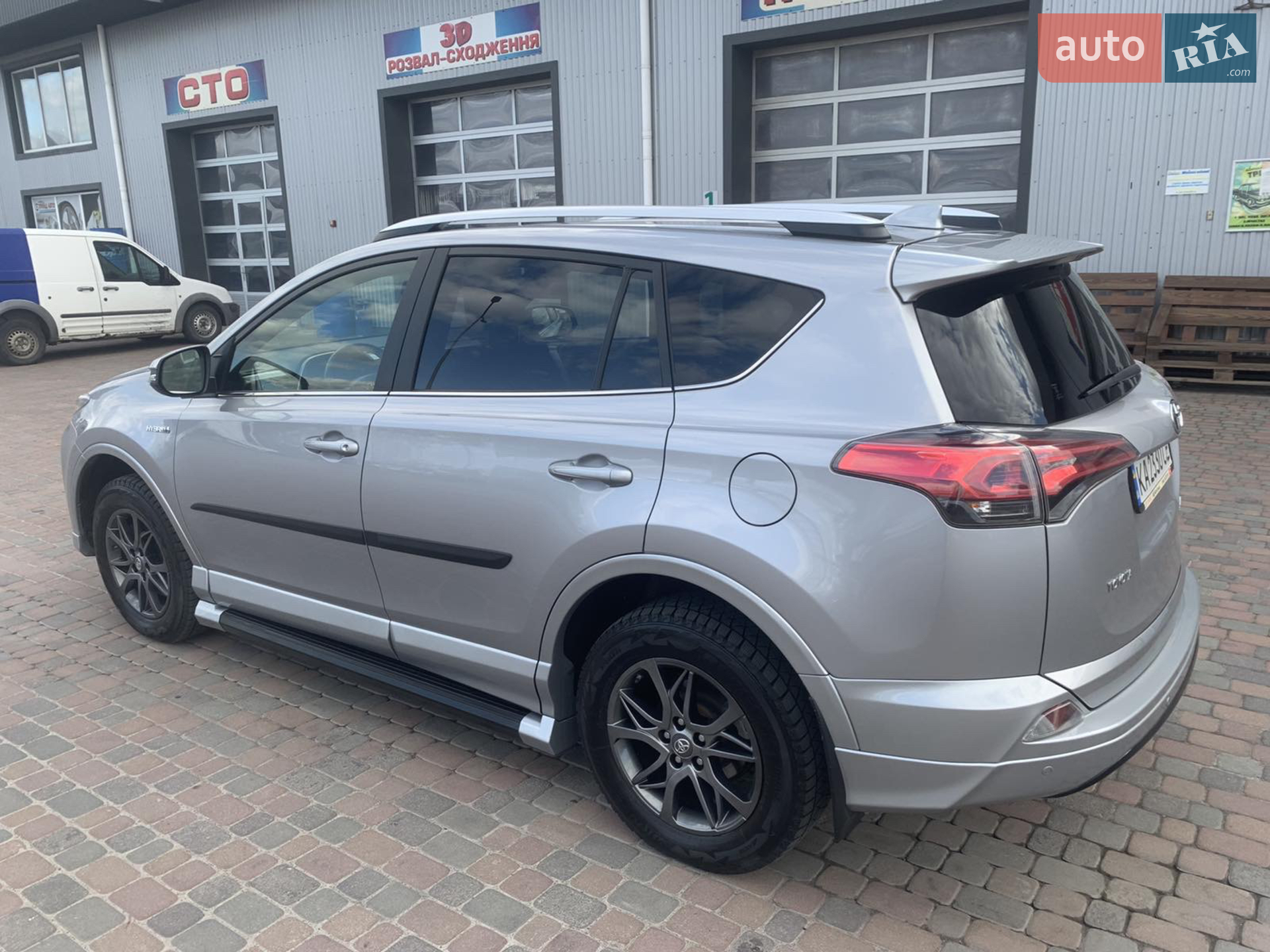 2017 Toyota RAV 4 - мініатюра 10