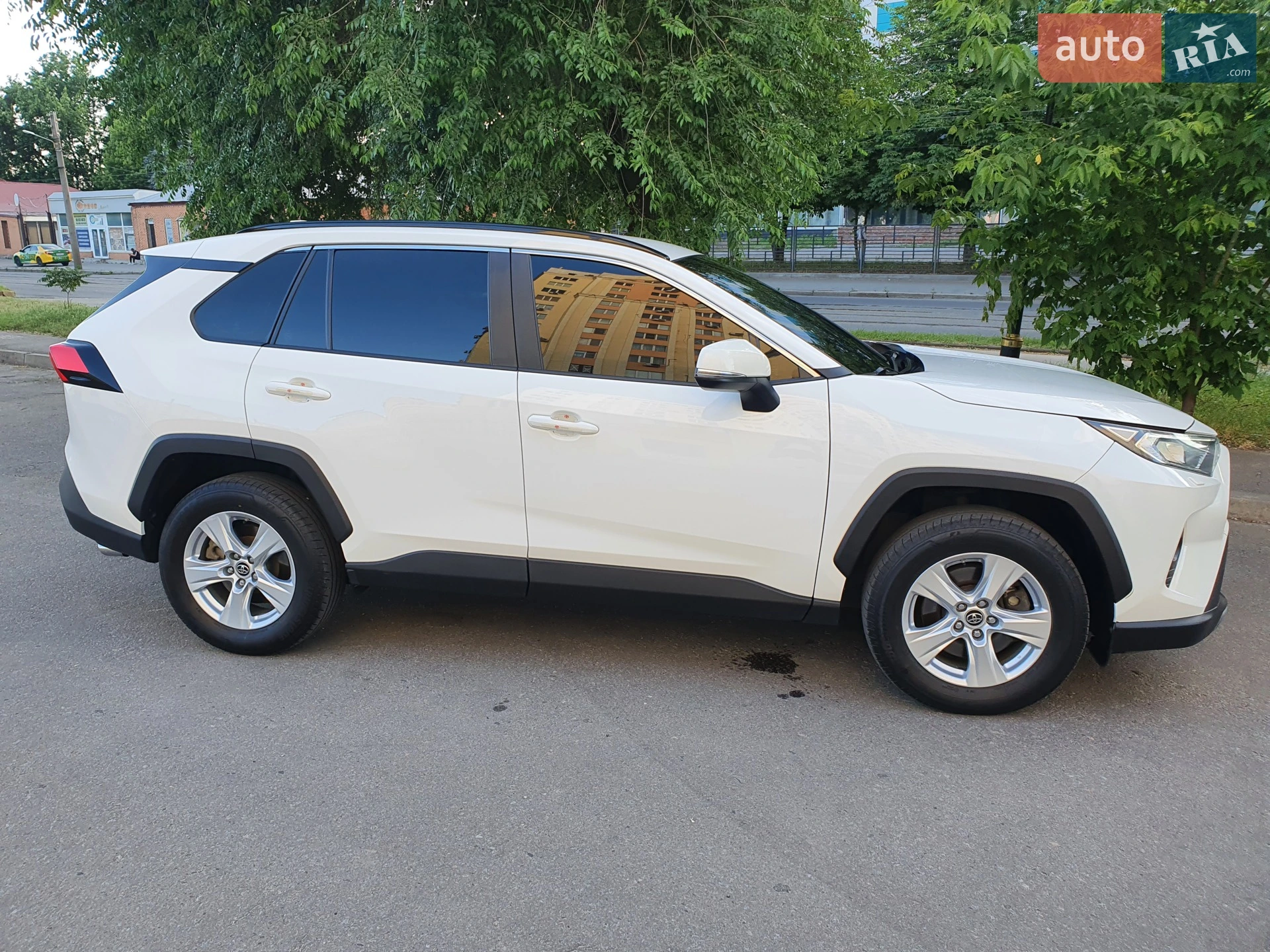 2019 Toyota RAV 4 - мініатюра 14