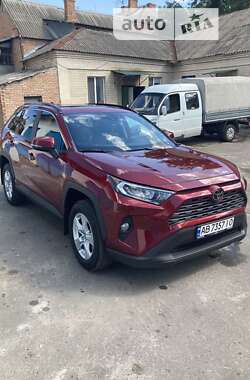 Позашляховик / Кросовер Toyota RAV4 2019 в Вінниці