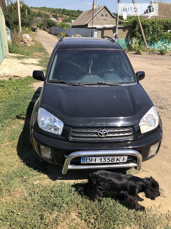 Внедорожник / Кроссовер Toyota RAV4 2003 в Одессе