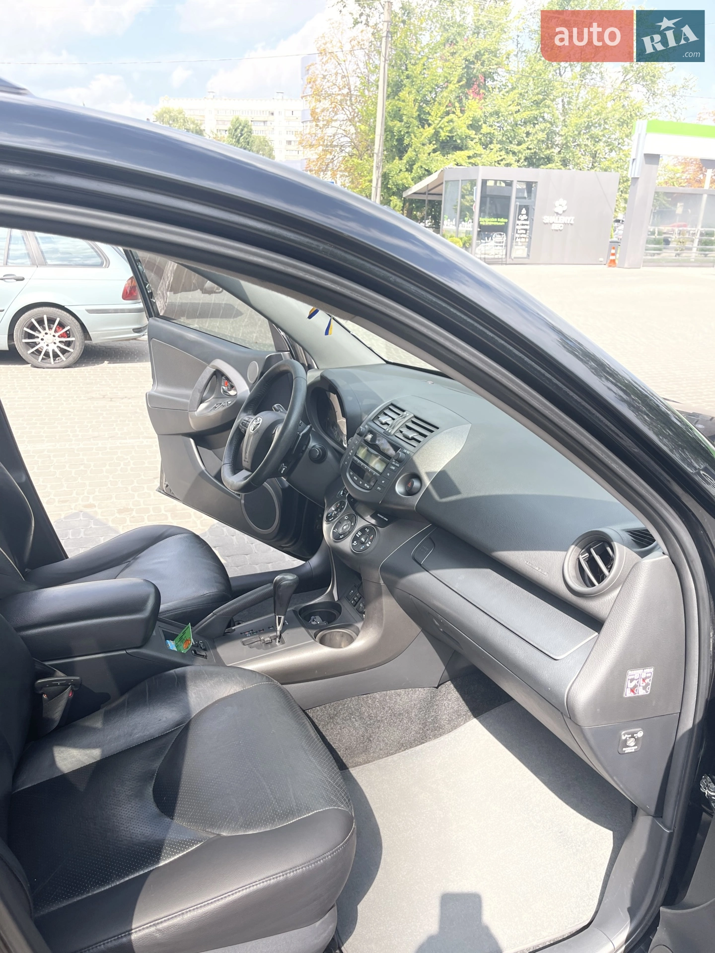 2011 Toyota RAV 4 - мініатюра 17