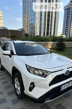 Toyota RAV4 2019