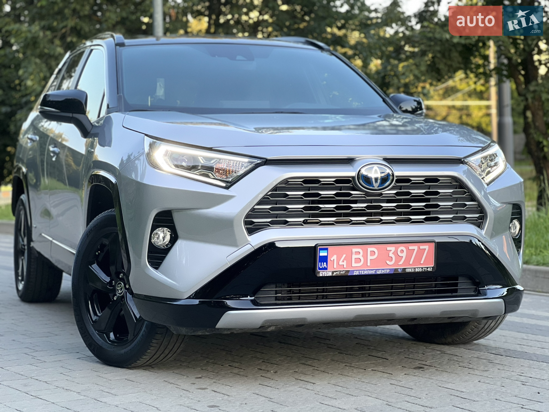 2020 Toyota RAV 4 - мініатюра 6