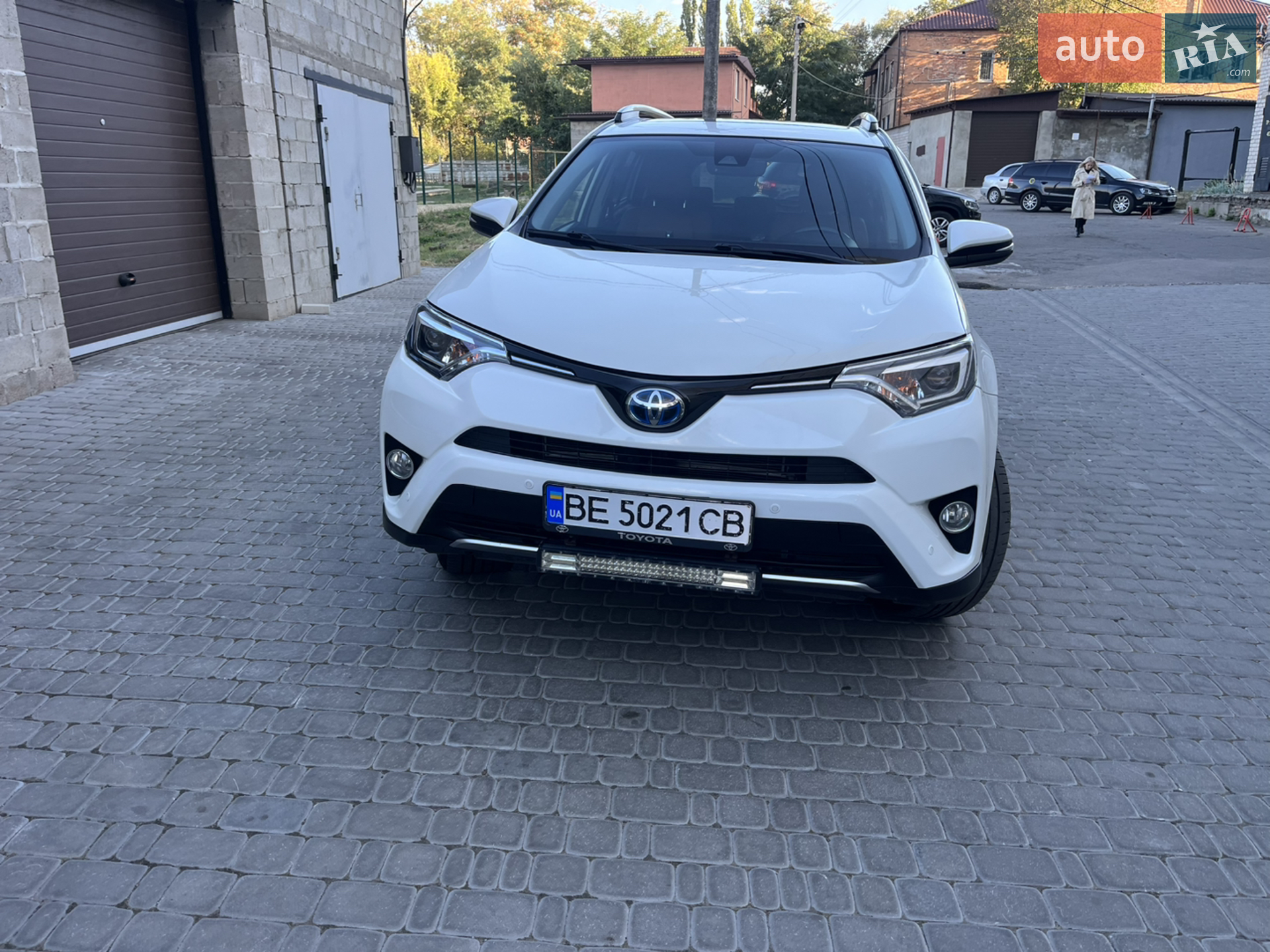 2017 Toyota RAV 4 - мініатюра 3